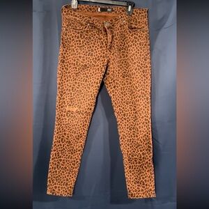 Kut from the Kloth “Donna Ankle Skinny Jean” Women 12 Cheetah Print